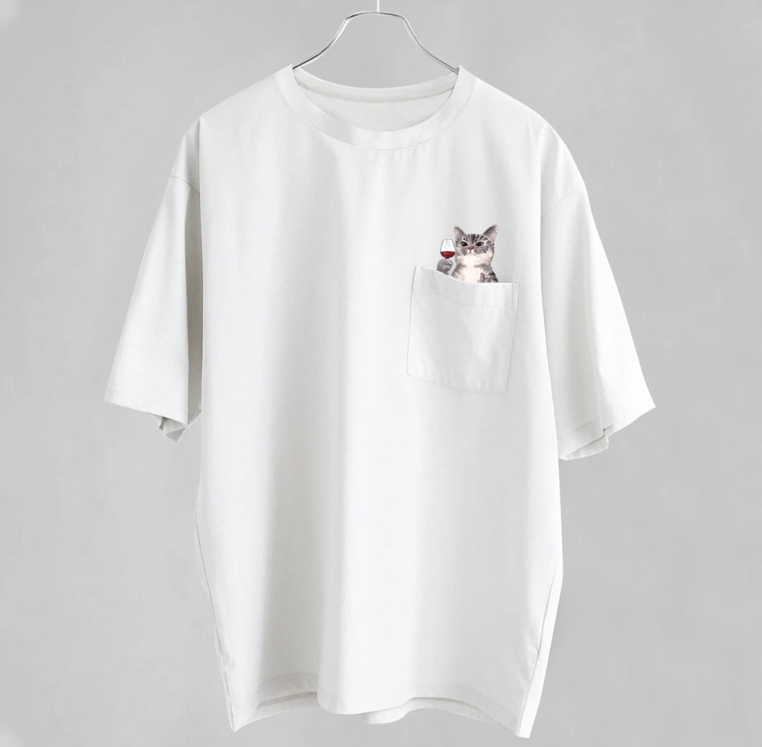 Cat in the pocket Tshirt