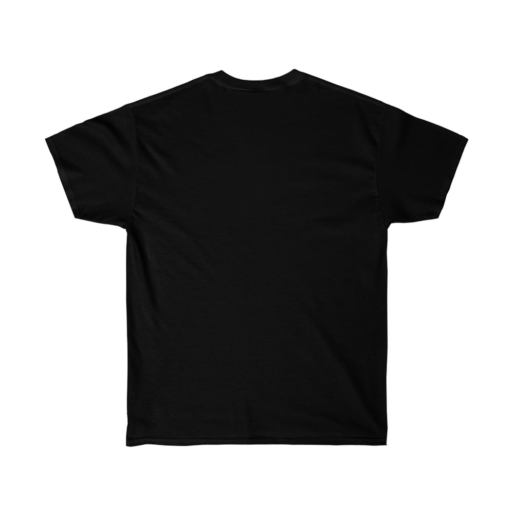 Cat in the pocket Tshirt